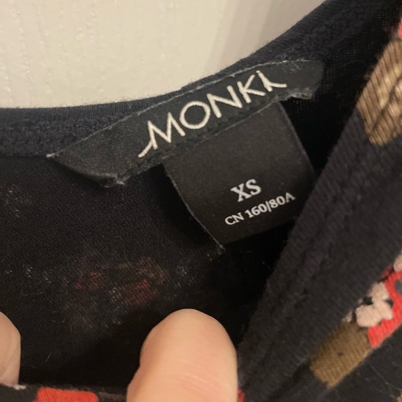 Excellent Condition Black Floral Bodysuit - Picture 4 of 4